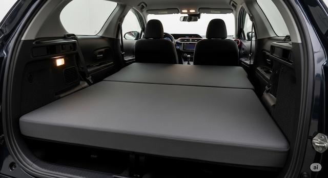 アクアの車中泊におすすめのマットは?